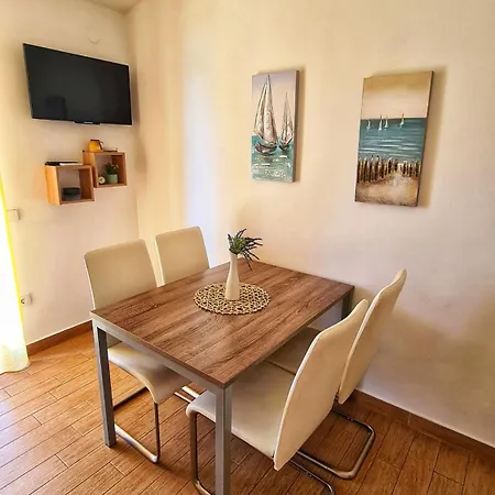 Apartments G Trogir Room photo