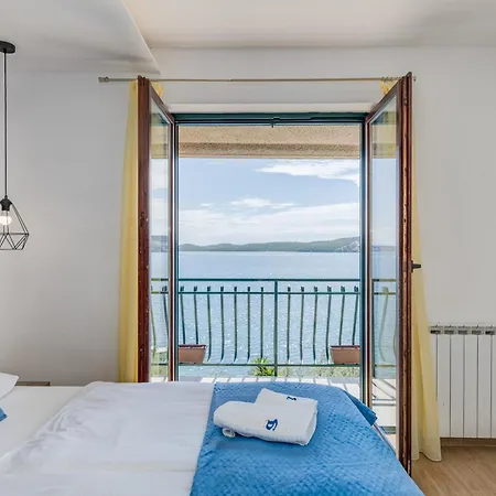 Apartments G Trogir Room photo