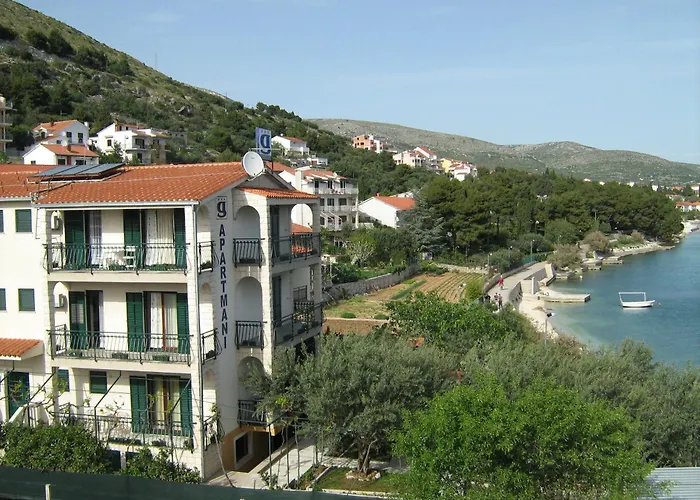 Apartments G